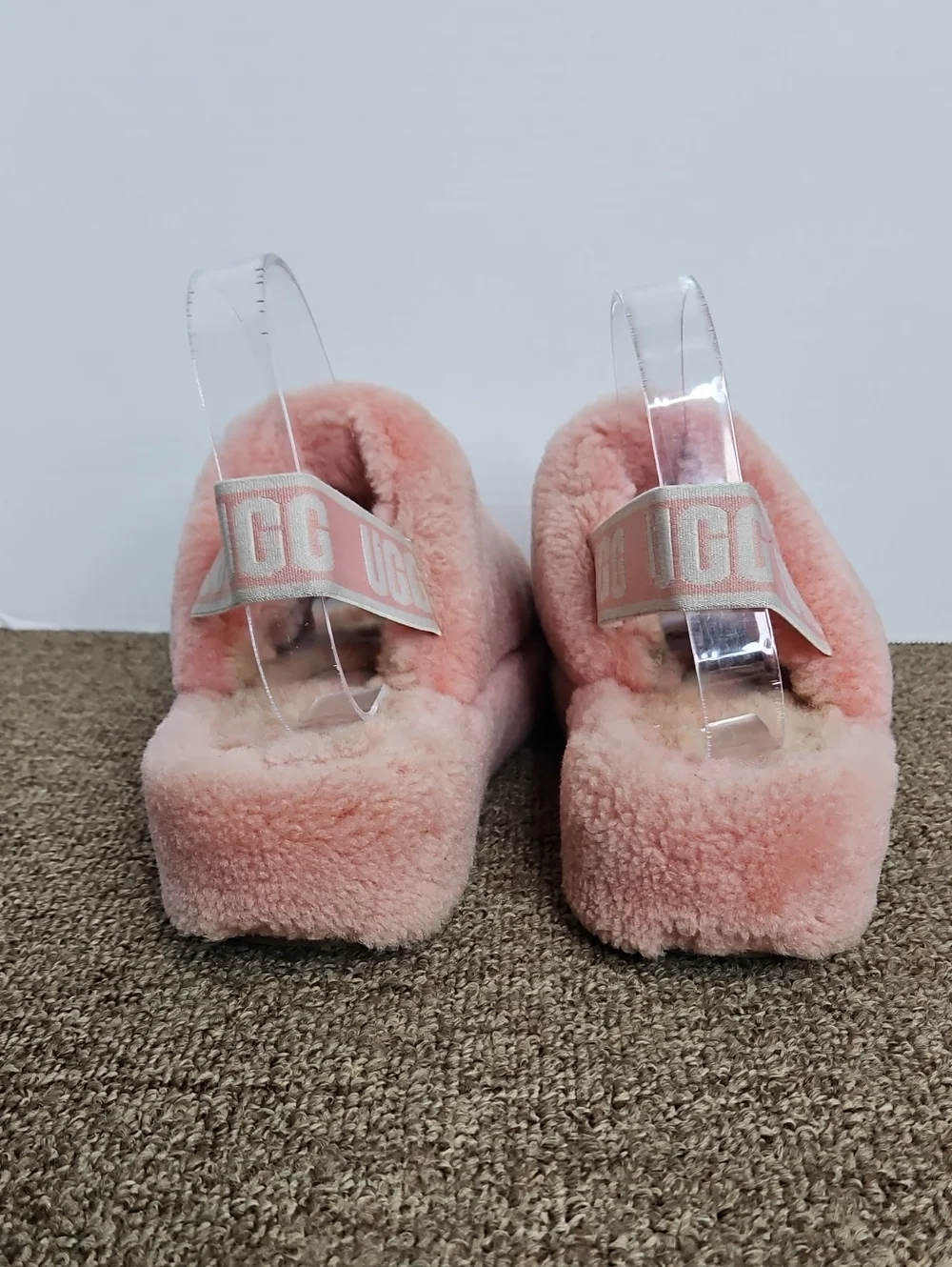 UGG Pink Fluff Yeah Plush Slide Logo Slippers Slides Sz 6 Womens - Picture 4 of 10